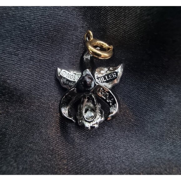 Vintage NOLAN MILLER Signed Orchid Flower Silver Tone White and Black Rhinestone - Picture 6 of 6